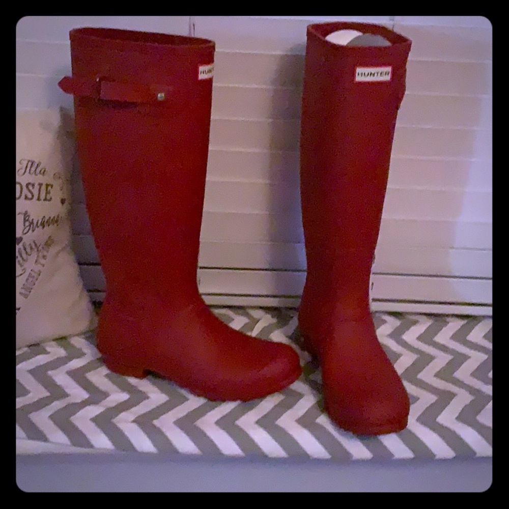 Tall Red Hunter Rainboots, size 10 women NWOT